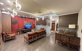 Galaxy Hotel & Apartments